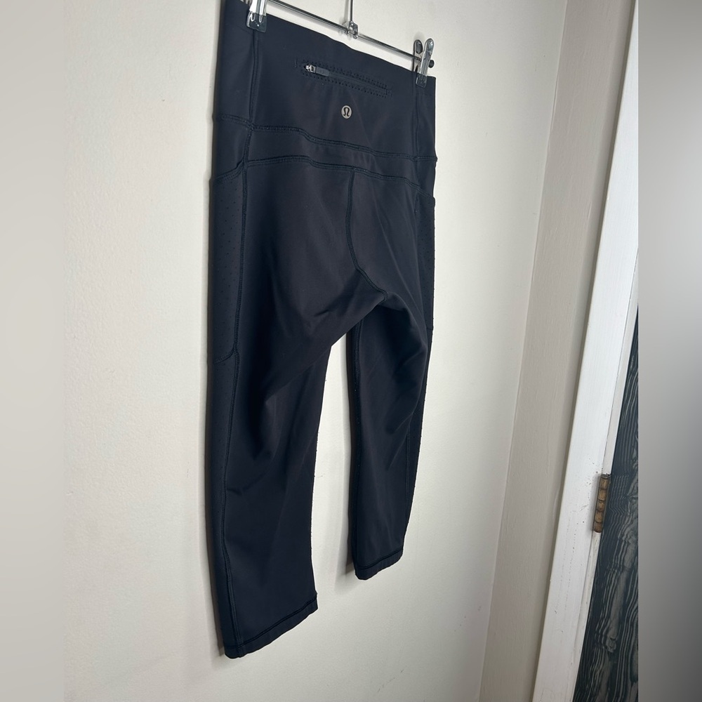 Lululemon Mind Over Miles Crop 17" Cropped Activewear Legging In Black Size 6 - Picture 3 of 10
